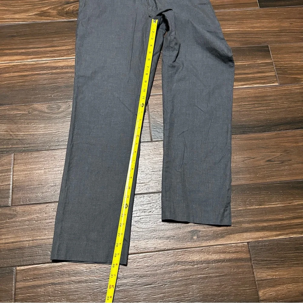 32x30‎ J Crew Men’s Dress Pants Classic Fit Gray tag states 32x32 Straight